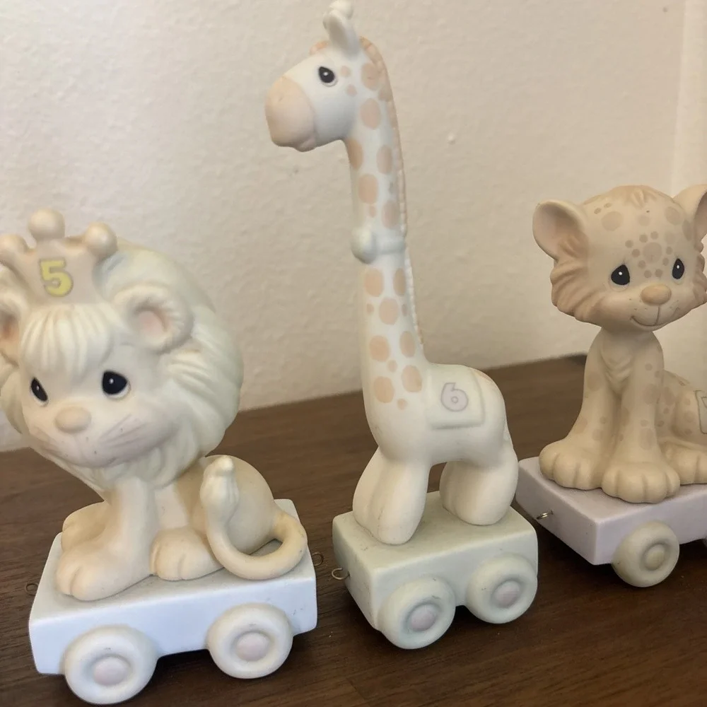 Lot‎ of 4 Precious Moments Birthday Train Set, Age 1,5,6,7
